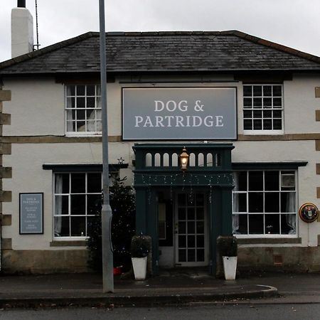 Dog And Partridge Inn Calne Zewnętrze zdjęcie